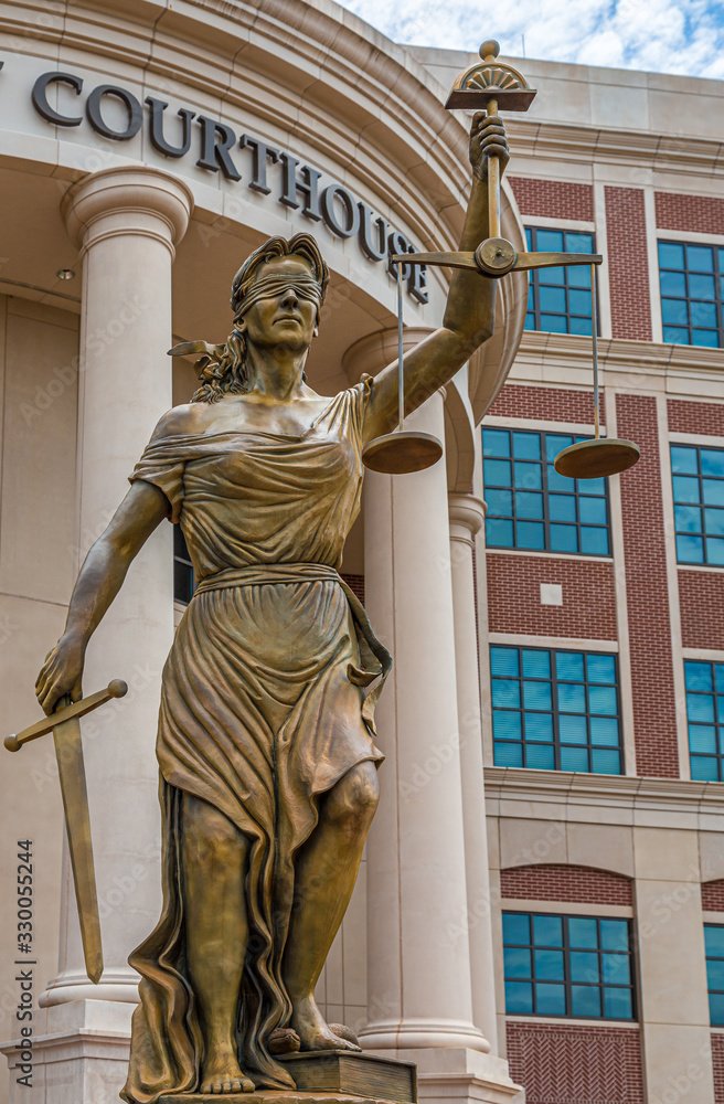 1000_F_330055244_Az2FvxYca0IrEvidRxMMfQM8skK42uL2.jpg 오지에 교도소를 지으면 발생하는 문제점.txt