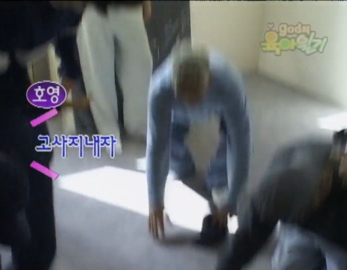 de9885556c8486a4ab292f6120733221b79ae479